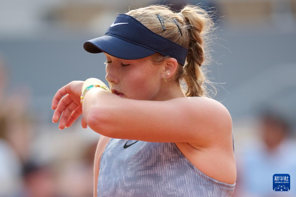 持与追求的 持与追求的