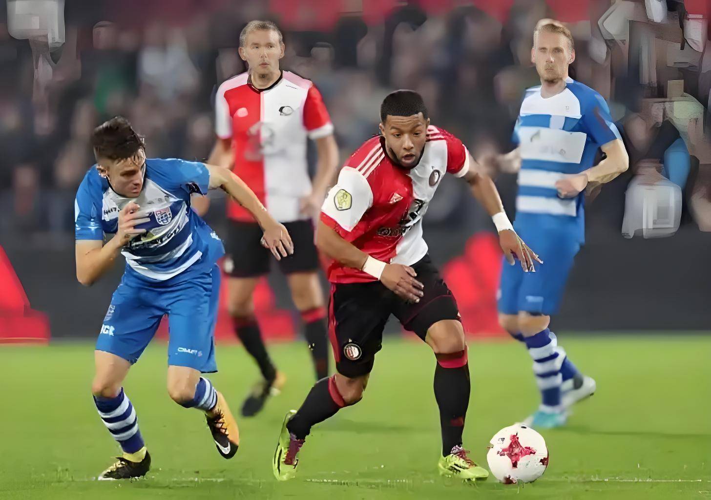 足球場上的 足球場上的