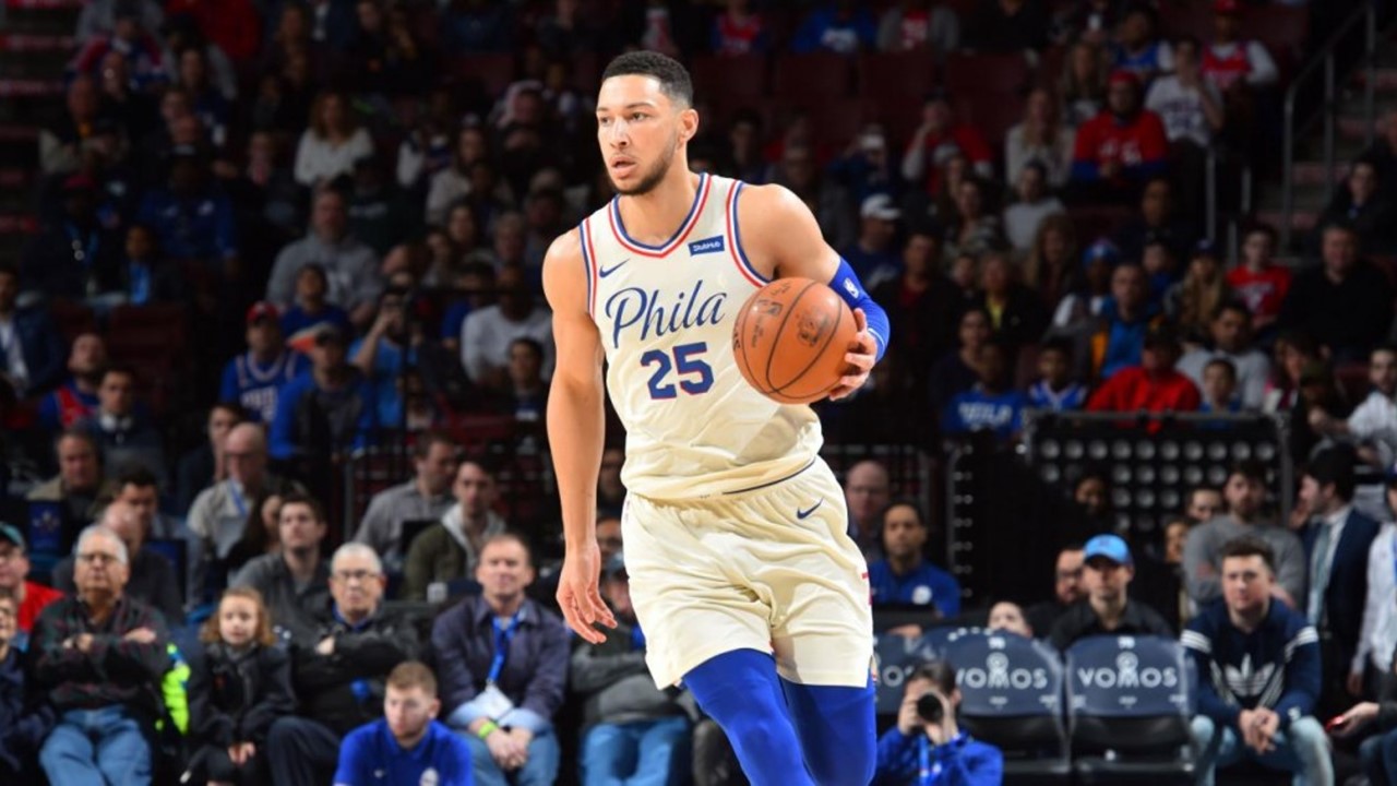 鲜明对比 鲜明对比