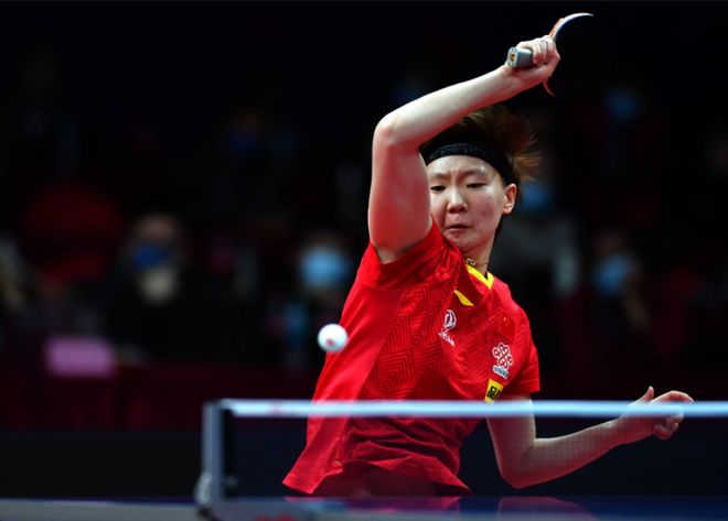 年参与足球 年参与足球